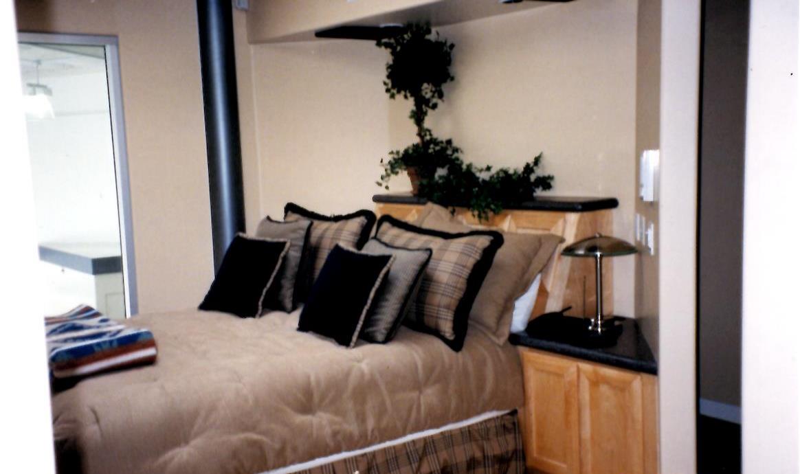 Airport Hangar Apartment